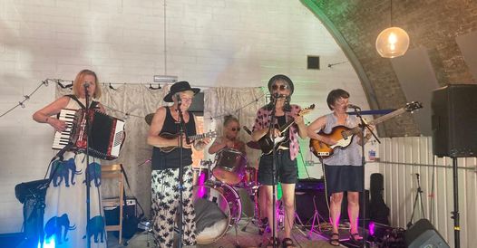 The Ukadelix LIVE at The Chequers